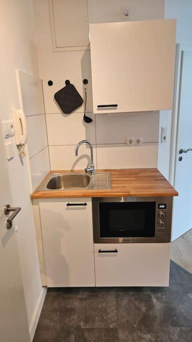 Appartement Direkt Am Fluss Coburg Bagian luar foto